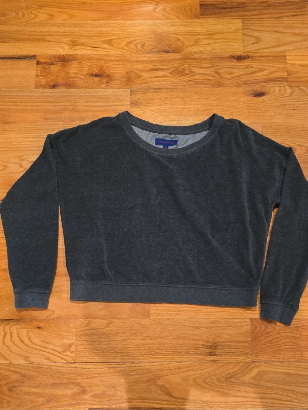 Aeropostale Women's Dark Gray Crewneck Sweater
